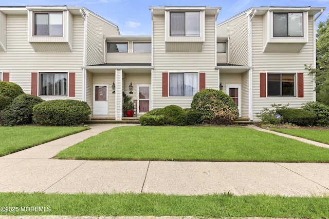 192 Clubhouse Dr, Middletown, NJ 07748 - photo 1