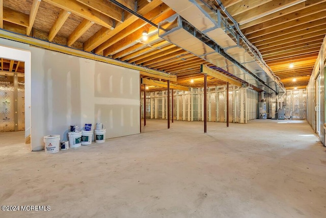 451 Woodbury Dr, Jackson, NJ 08527 - unfinished below grade area with gas water heater