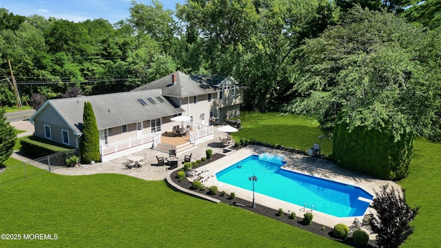 40 Centerville Rd, Holmdel, NJ 07733 - swimming pool with a deck and a patio area