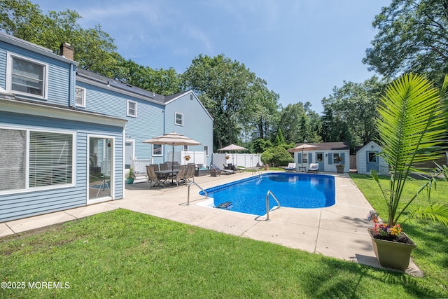 1920 Kenilworth Ct, Toms River, NJ 08753 - view of pool with an outbuilding and a patio