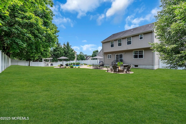 1667 Kalvel Ct, Toms River, NJ 08755 - fenced backyard with a patio