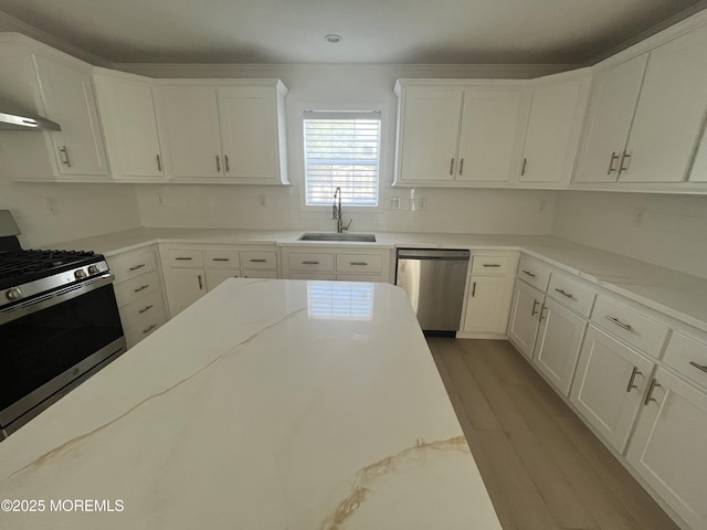 191 US Highway 9 Unit 14, Englishtown, NJ 07726 - kitchen featuring stainless steel appliances, backsplash, and white cabinets