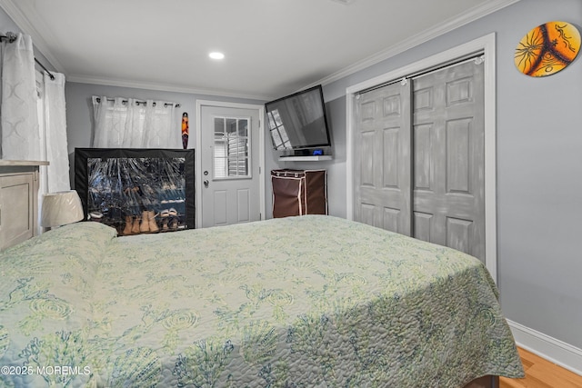 410 Jamaica Blvd, Toms River, NJ 08757 - bedroom with ornamental molding, wood finished floors, a closet, and recessed lighting