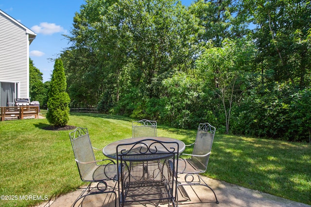 9 Nutmeg Ct, Tinton Falls, NJ 07753 - view of patio / terrace with outdoor dining area