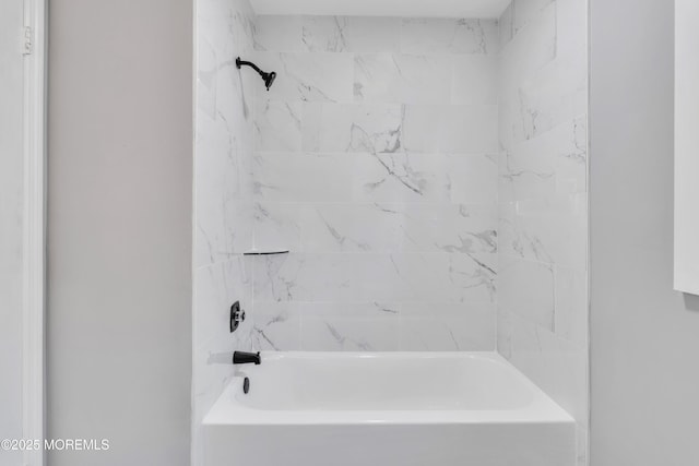 163 Courtshire Dr, Brick, NJ 08723 - full bath with washtub / shower combination