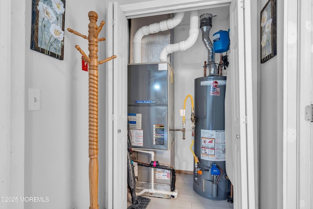 2010 Pine Meadow Ave, Toms River, NJ 08753 - utility room featuring gas water heater