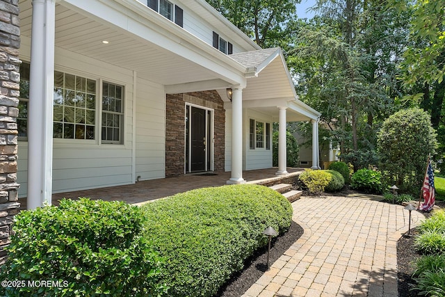 7 Lorraine Ct, East Brunswick, NJ 08816 - view of porch