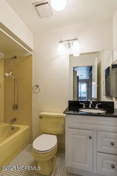239 Medford Ct Unit B, Manalapan, NJ 07726 - bathroom with tile patterned flooring, vanity, and bathtub / shower combination