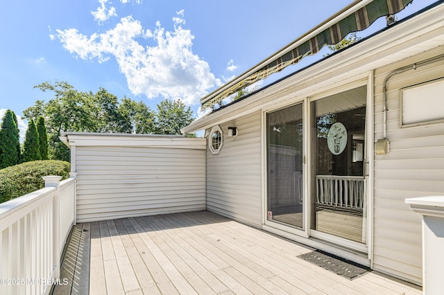48 Washington Ave, Leonardo, NJ 07737 - view of wooden deck