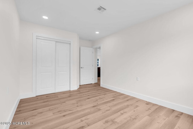 324 Barbados Dr N, Toms River, NJ 08757 - unfurnished bedroom featuring light wood-type flooring, a closet, and recessed lighting
