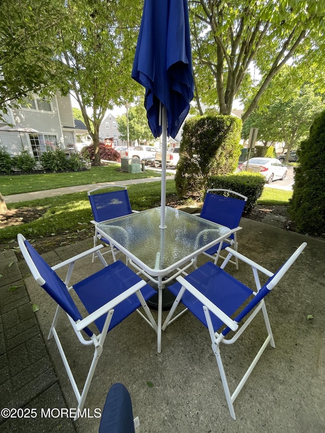 25 Watson Ct, Howell, NJ 07731 - view of patio featuring outdoor dining space