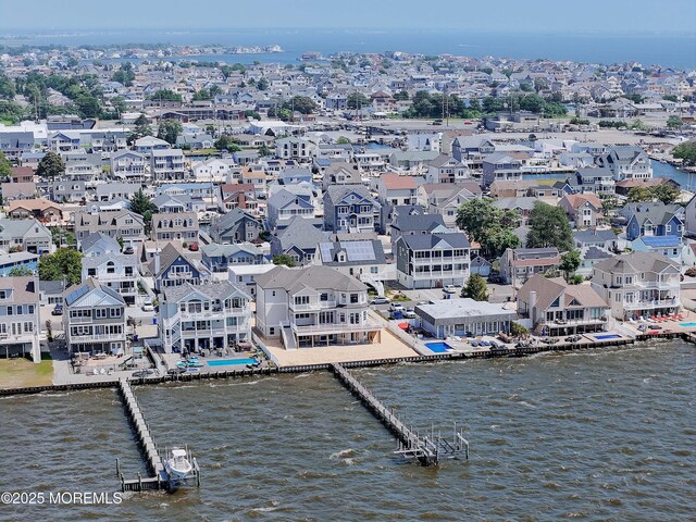 39 Bay Shore Dr, Toms River, NJ 08753