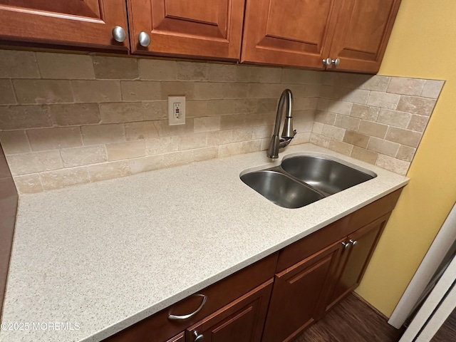 9 Maine Ct Unit 741, Matawan, NJ 07747 - kitchen with light countertops and decorative backsplash