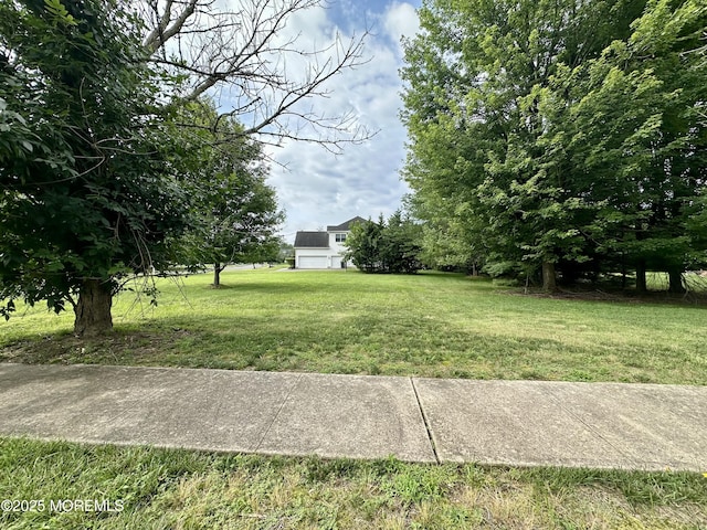 1642 Mink Ct, Toms River, NJ 08755 - view of grassy yard