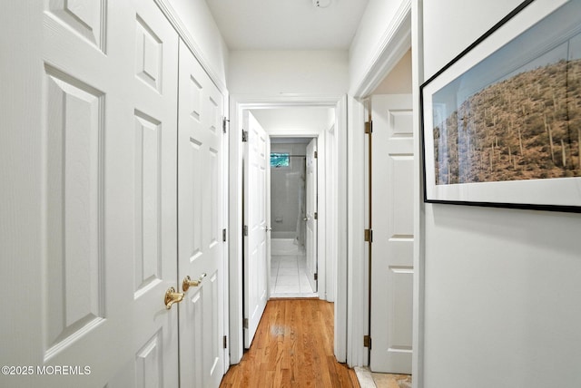 7 Stony Ridge Dr, Hillsdale, NJ 07642 - corridor with light wood finished floors