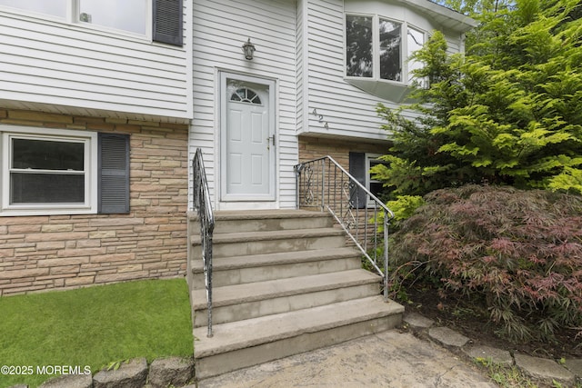 424 River Ter, Toms River, NJ 08755 - entrance to property featuring stone siding