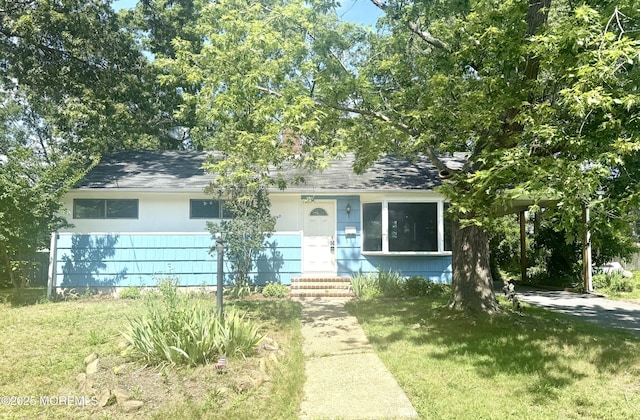 143 Fisher Ave, Brick, NJ 08723 - view of front of property featuring a shingled roof, entry steps, and a front yard