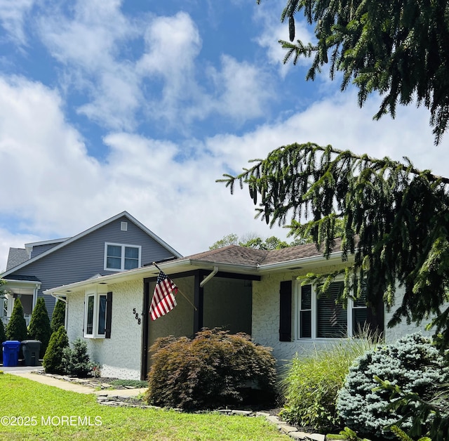 588 Midwood Dr, Brick, NJ 08724 - view of front of house
