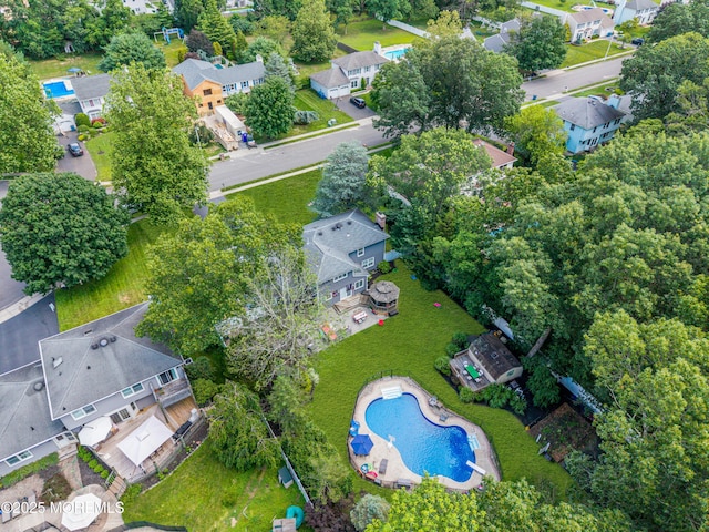 16 Bridge Ct, Jackson, NJ 08527 - aerial view of property and surrounding area featuring nearby suburban area and a pool area