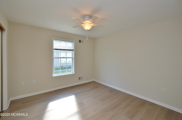 3229 Flagstone Ct, Toms River, NJ 08755 - unfurnished room with light wood-type flooring and a ceiling fan