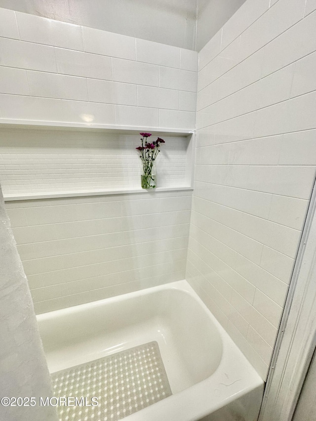 357 Boland Ave, Brick, NJ 08724 - bathroom with a bathtub