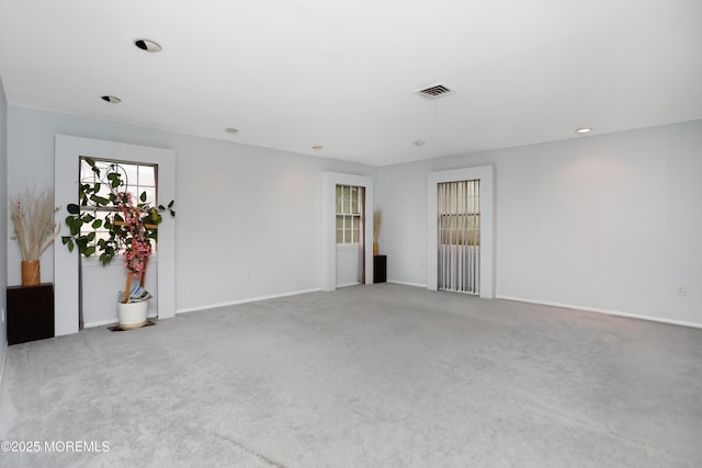 4 Dawn Way, Aberdeen, NJ 07747 - carpeted empty room featuring baseboards and recessed lighting