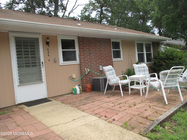 496A Thornbury Ct, Lakewood, NJ 08701 - view of patio / terrace