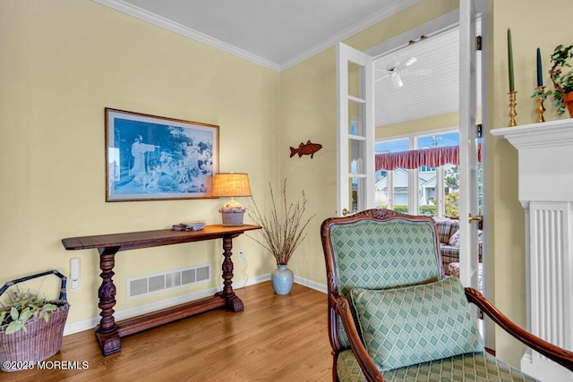 787 Princeton Ave, Brick, NJ 08724 - living area featuring wood finished floors, ornamental molding, and a ceiling fan