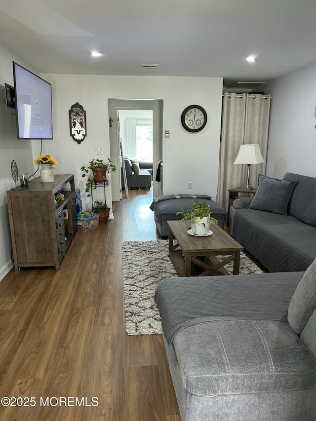 882 Balmoral Ct Unit D, Lakewood, NJ 08701 - living area featuring wood finished floors and recessed lighting