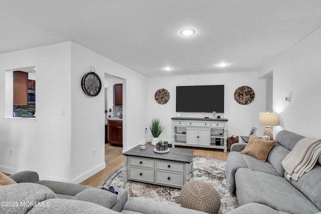 127 Evergreen Ct, Freehold, NJ 07728 - photo 18
