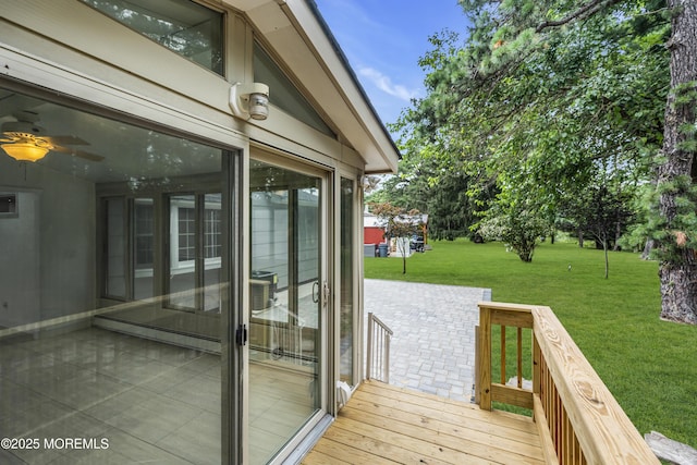 925 Edgebrook Dr N, Toms River, NJ 08757 - wooden terrace featuring a yard and a sunroom