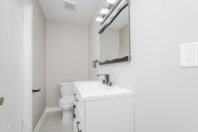 701 Zlotkin Cir Unit 1, Freehold, NJ 07728 - half bath featuring toilet and vanity