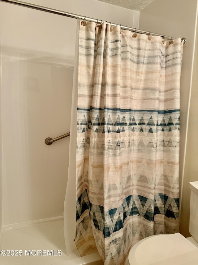 7 S Seas Ct, Barnegat, NJ 08005 - full bath featuring toilet and curtained shower
