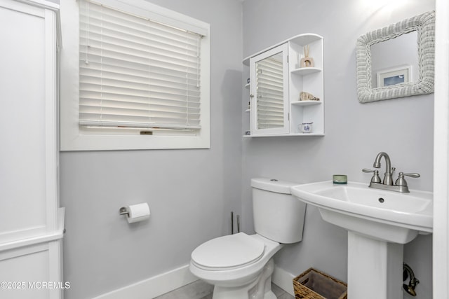602 Butler Ave, Point Pleasant, NJ 08742 - half bathroom with toilet and baseboards