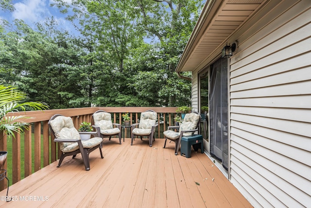 5 Partree Rd, Jackson, NJ 08527 - view of wooden deck