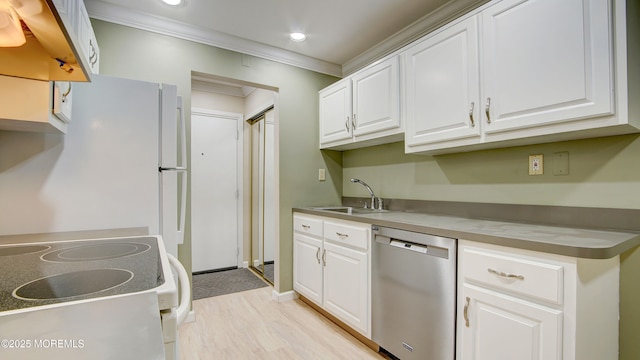 30 Meadow Green Cir, Manalapan, NJ 07726 - photo 5