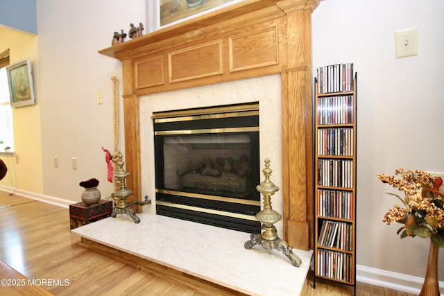 2 Dowing Ln, Jackson, NJ 08527 - detailed view of wood finished floors and a glass covered fireplace