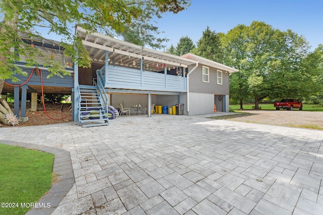 135 E Veterans Hwy, Jackson, NJ 08527 - view of front of home with stairway