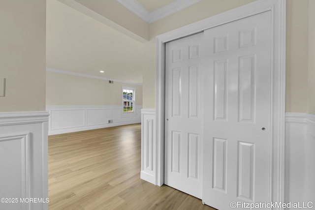 13 Everest Dr N, Brick, NJ 08724 - corridor featuring light wood-style flooring, wainscoting, and crown molding