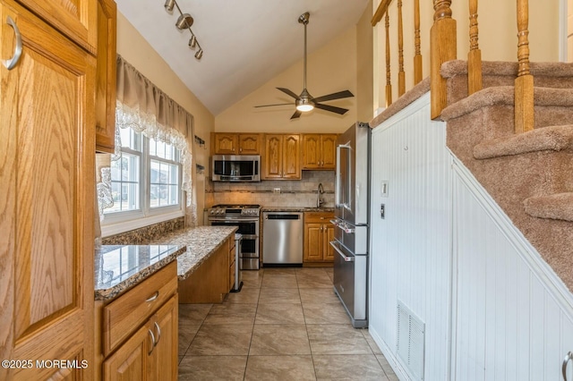 21 Heckleman St, Union Beach, NJ 07735 - photo 7