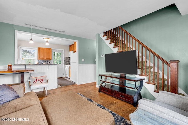 35 Shadow Lake Dr, Red Bank, NJ 07701 - photo 14