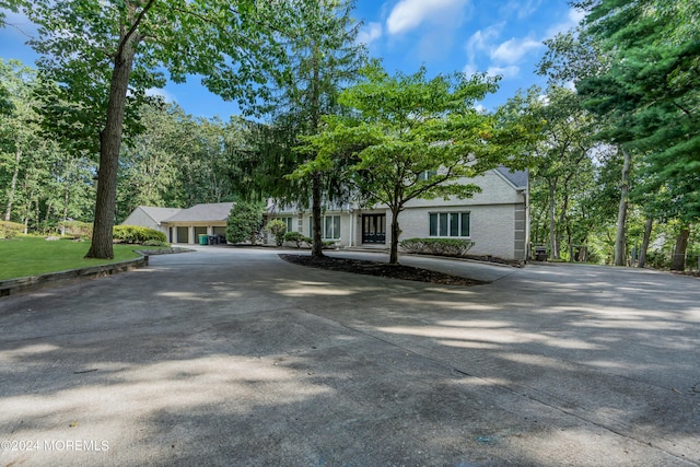 222 Bartley Rd, Jackson, NJ 08527 - view of front of property featuring concrete driveway