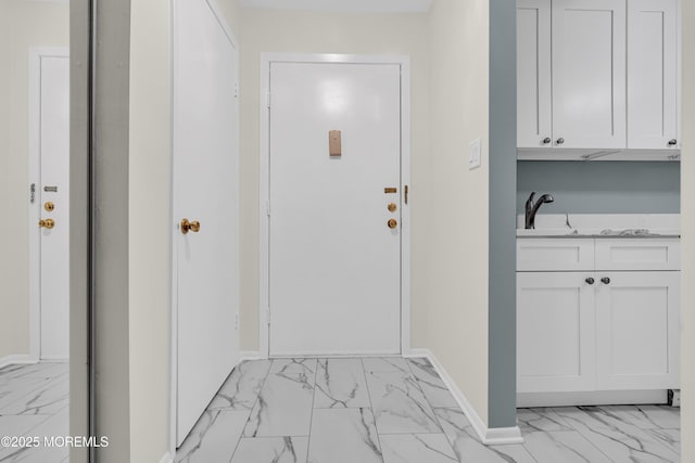167 Amberly Dr Unit H, Manalapan, NJ 07726 - photo 2