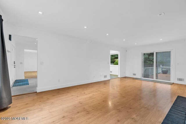 16 Redfern Rd, Eatontown, NJ 07724 - photo 3