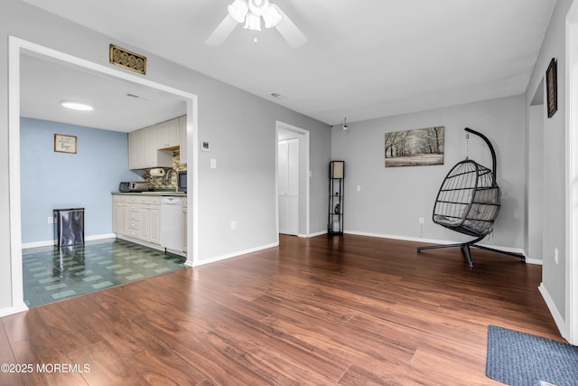 78 Kingsley Way, Freehold, NJ 07728 - photo 8