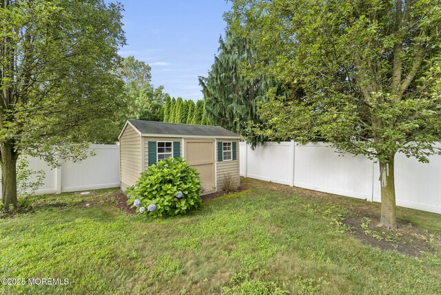 233 Brooklyn Ave, Spotswood, NJ 08884 - photo 29