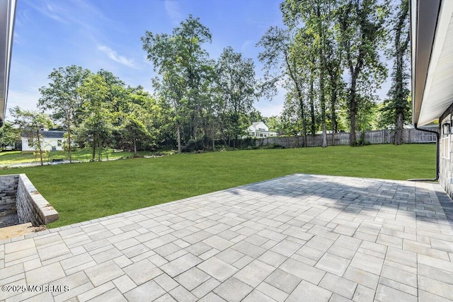 8 Holling Rd, Colts Neck, NJ 07722 - photo 14