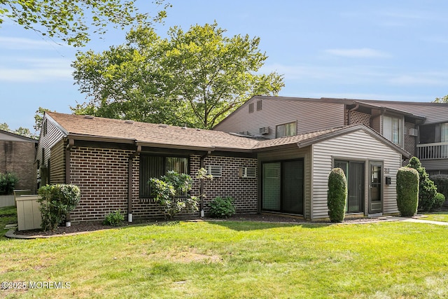 22 Lexington Ct, Red Bank, NJ 07701 - photo 1
