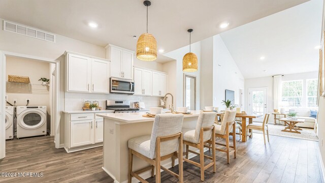 25 Victoria Gardens Sq, Neptune Township, NJ 07753 - photo 9