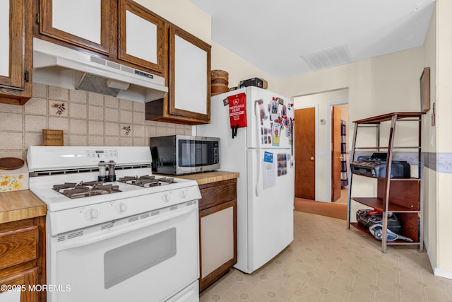 1 Cardiff Ct, Toms River, NJ 08757 - photo 12